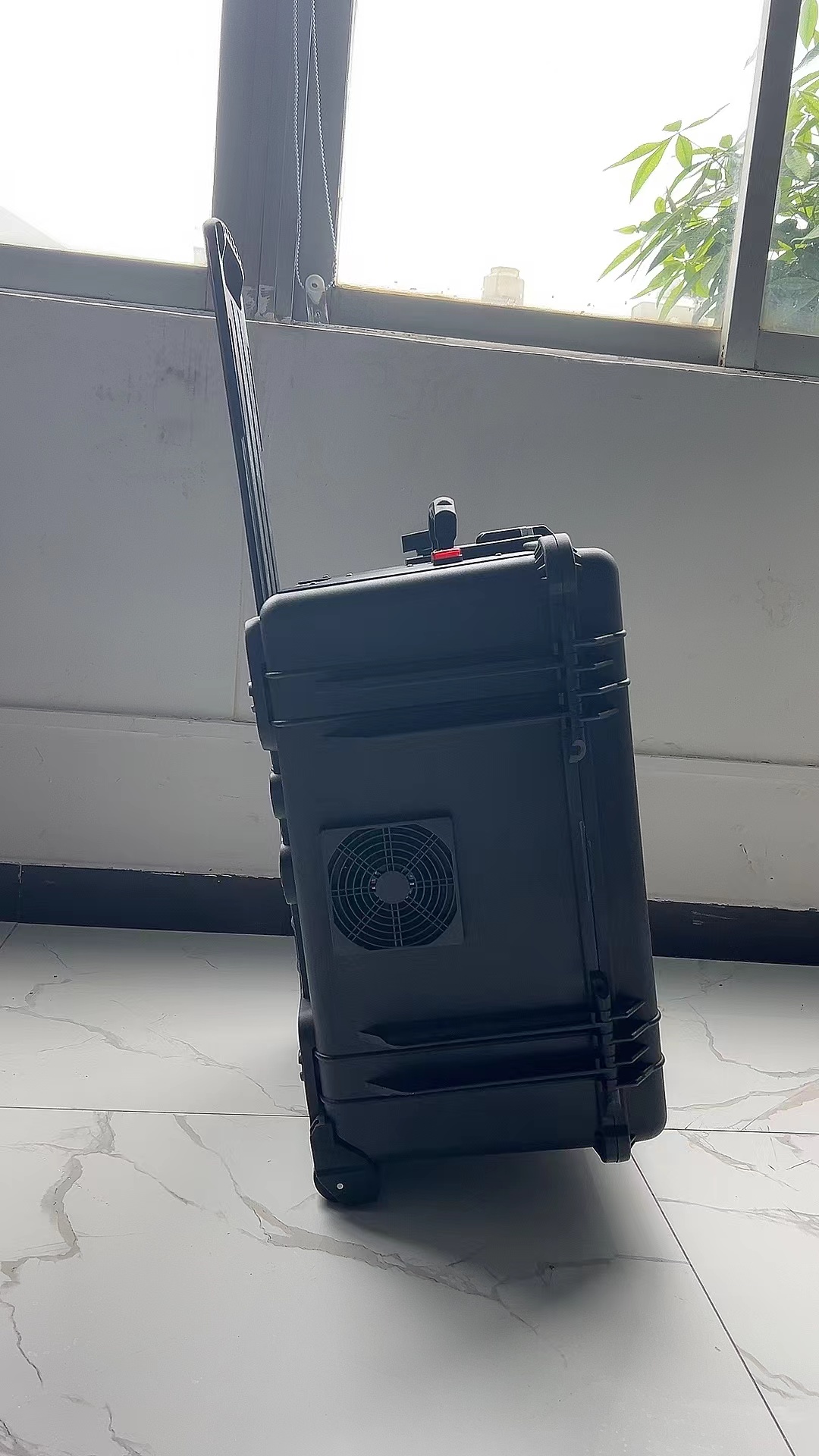 晋州手拉箱型移动通信干扰器